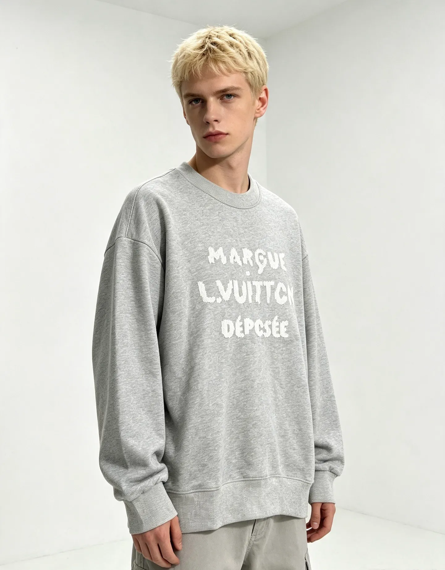 Louis Vuitton/Louis Vuitton woven letter embroidered crew neck sweatshirt
